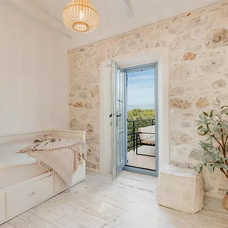 Pero -an Artists Holiday home *