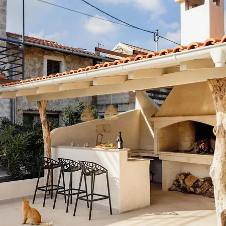 Pero -an Artists Holiday home *