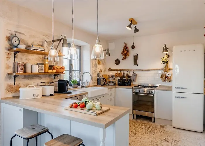 Ferienhaus Pero -an Artists Ždrelac