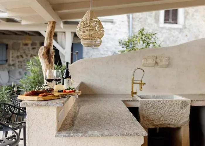 Pero -an Artists Prázdninový dům