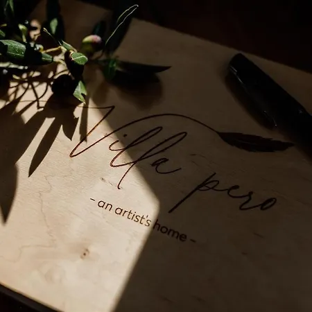 Pero -an Artists بيت للعطل *