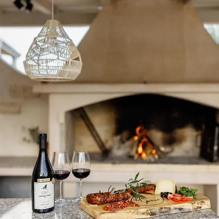 بيت للعطل Pero -an Artists